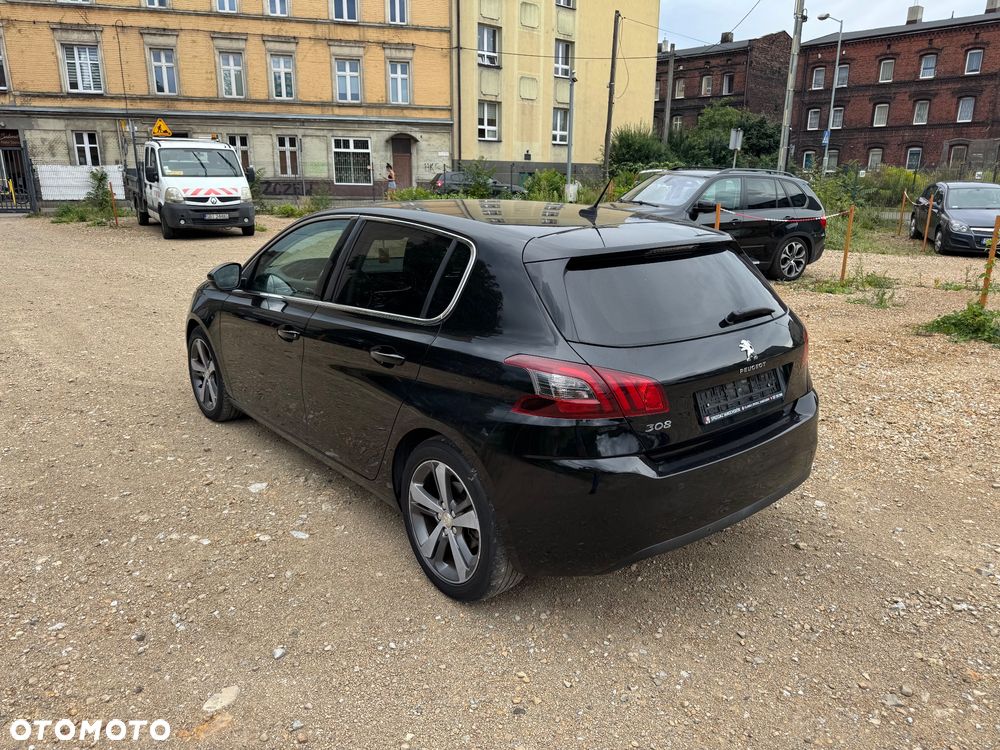 Peugeot 308 PureTech 130 Allure - 8