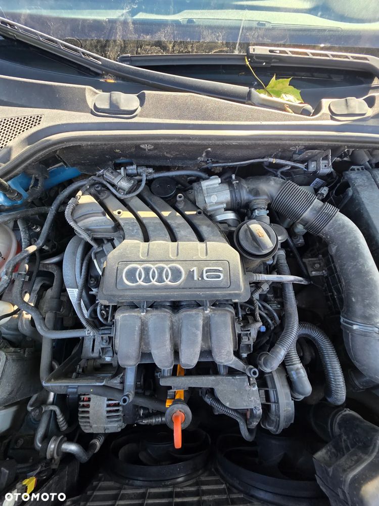 Audi A3 1.6 Attraction S tronic - 11