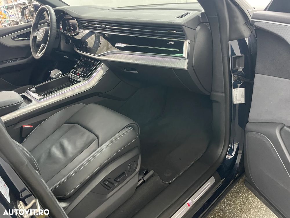 Audi Q8 SUV TFSI e quattro 290 kW tiptronic - 18