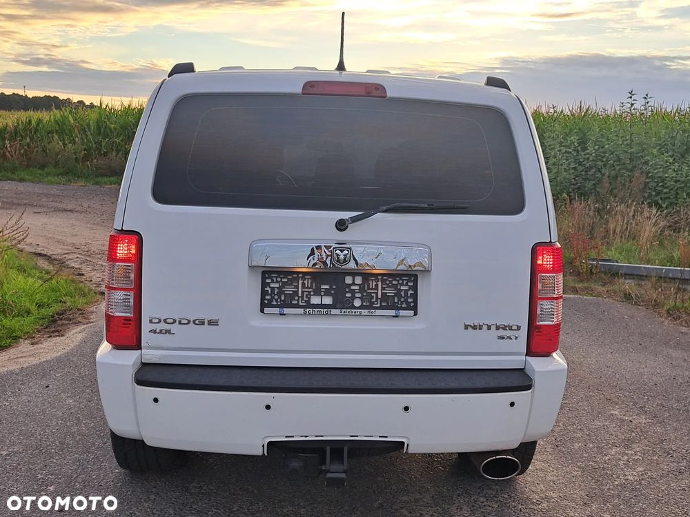 Dodge Nitro 4.0 Automatik R/T - 17