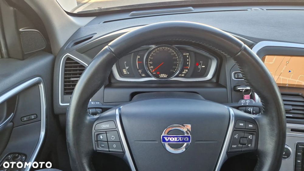 Volvo XC 60 D3 Summum - 17