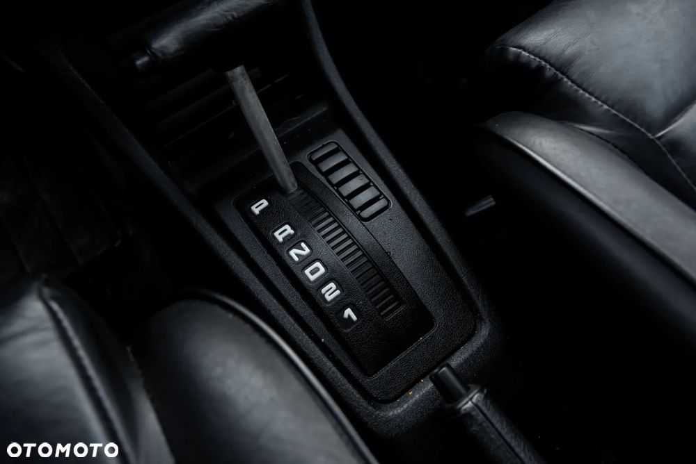Volkswagen Golf - 29