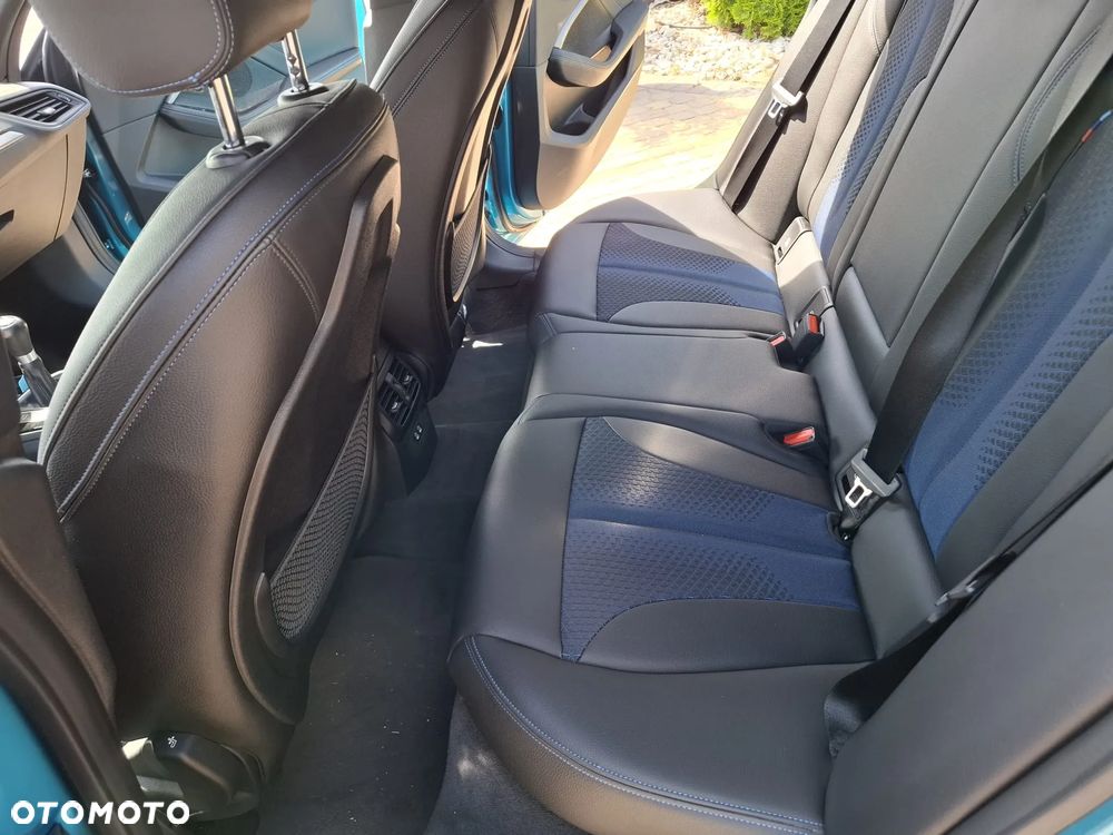 BMW Seria 2 218i Edition Colorvision - 18