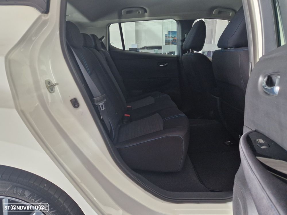 Nissan Leaf Acenta - 15