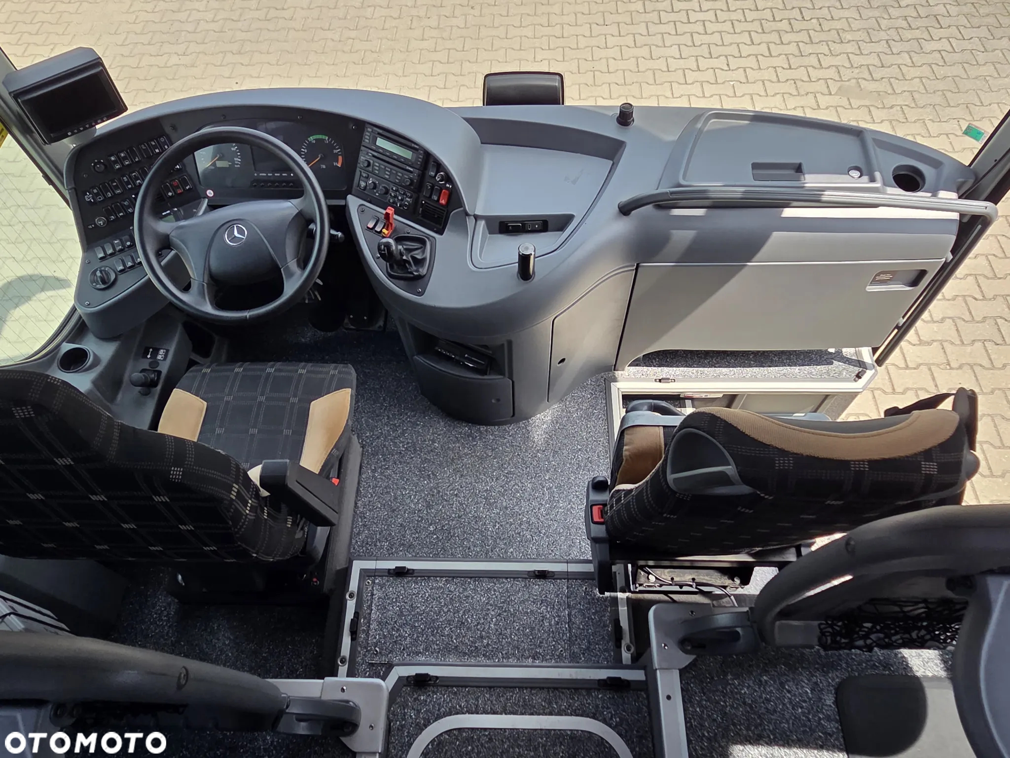 Mercedes-Benz TOURISMO RHD-L 14 METRÓW/ 61 MIEJSC LUXLINE / WC - 25