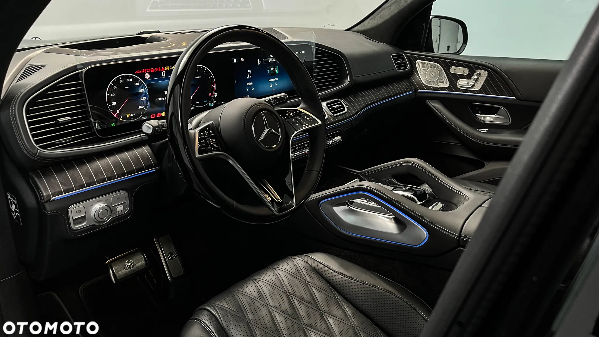 Mercedes-Benz GLS Maybach 600 4-Matic - 19