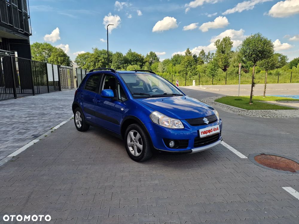 Suzuki SX4 - 1