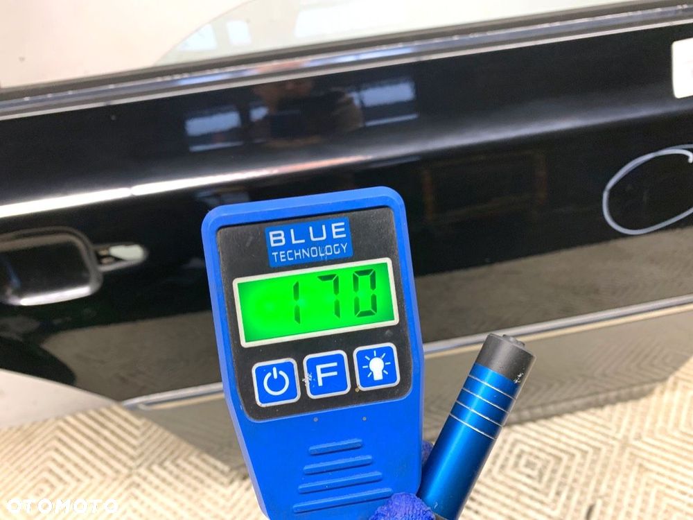 DRZWI PRAWY TYŁ - 299.00 PLN - SSANGYONG CHAIRMAN (HT_) 1997 - 2022 3.2 165 kW [225 KM] benzyna - 6