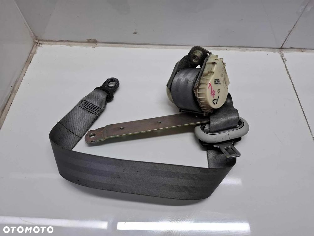 PAS BEZPIECZEŃSTWA PRAWY TYLNY TYŁ TRZECI RZĄD VW T5 TRANSPORTER CARAVELLE - 1