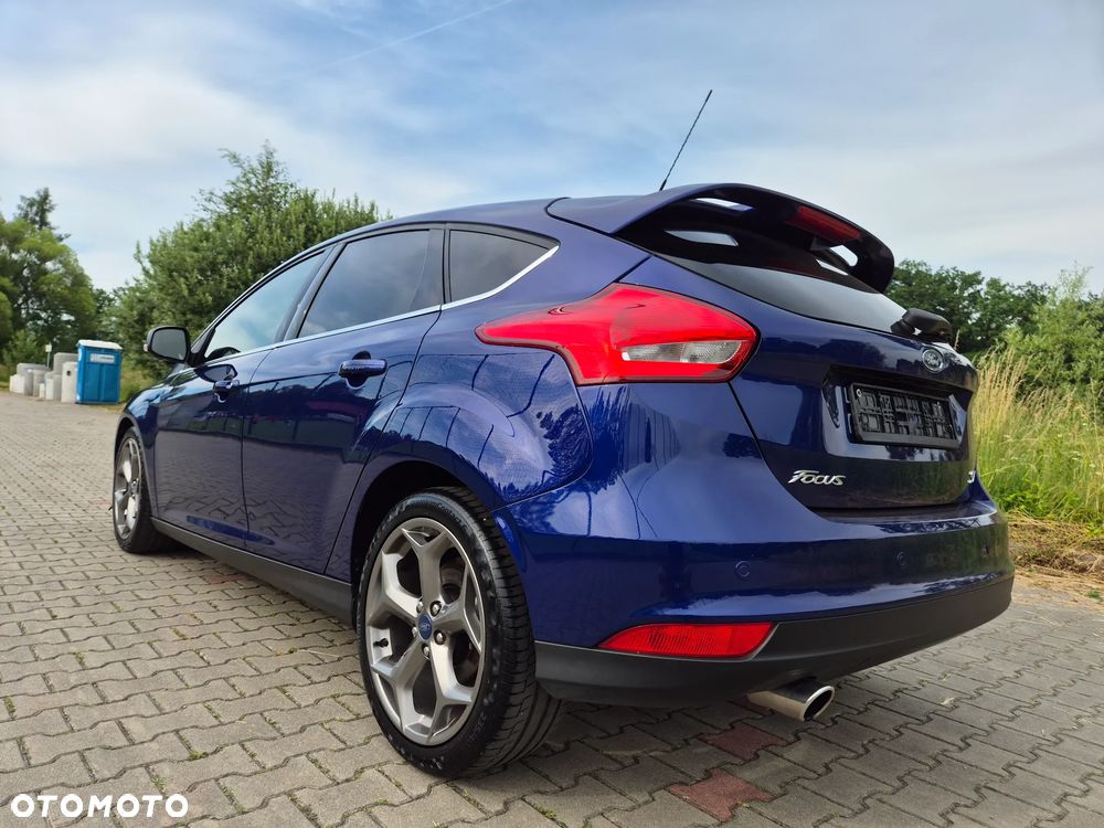 Ford Focus - 17