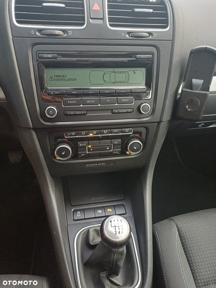 Volkswagen Golf 1.2 TSI Comfortline - 26