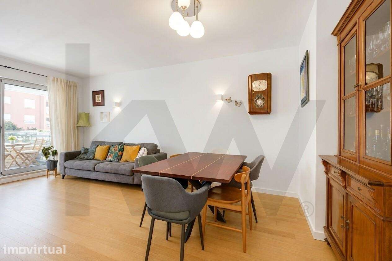 Luminoso e Moderno Apartamento com Varanda e Garagem na Av David Mourã - Grande imagem: 2/28
