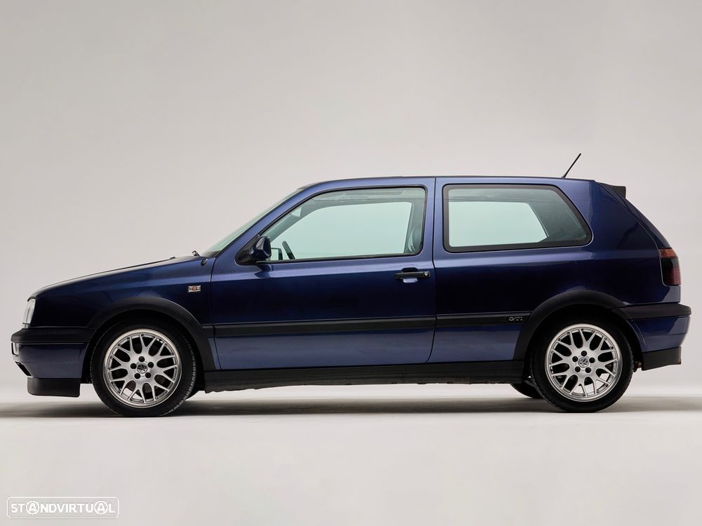 VW Golf 2.0 GTI 16V - 2