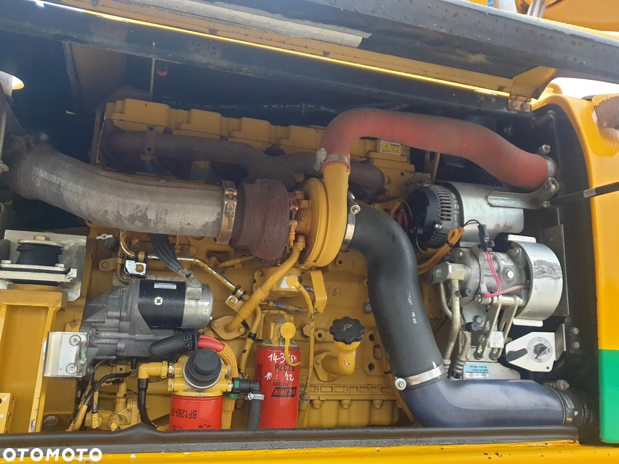 Caterpillar M316D - 12