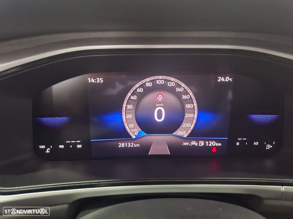 VW T-Roc 1.0 TSI Urban - 24