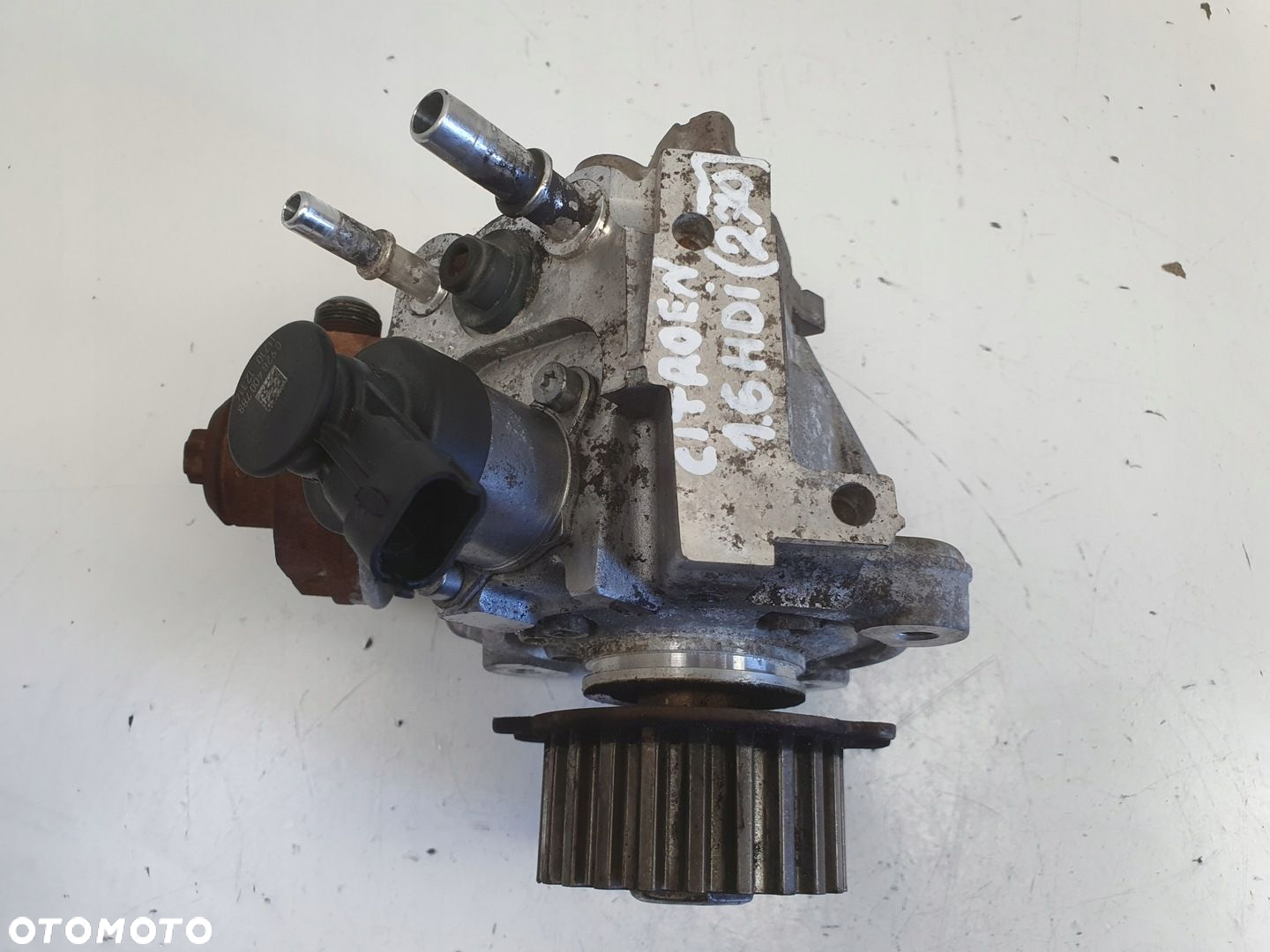 Citroen C4 II 1.6 HDI POMPA WTRYSKOWA paliwa - 2