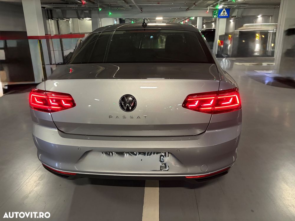 Volkswagen Passat - 6