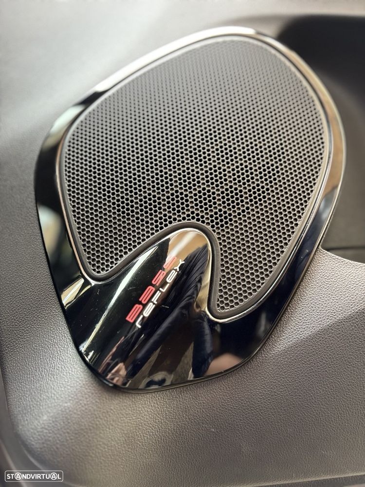 Renault Clio 0.9 TCe Limited Edition - 19