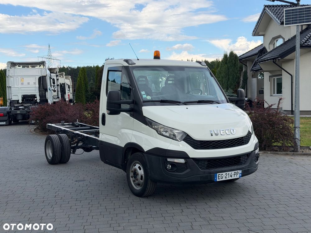 Iveco Daily 35c15 // Rozstaw osi 4,10 // SUPER STAN - 3