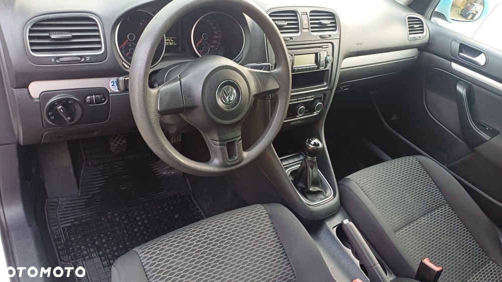 Volkswagen Golf 1.6 TDI DPF Style - 8