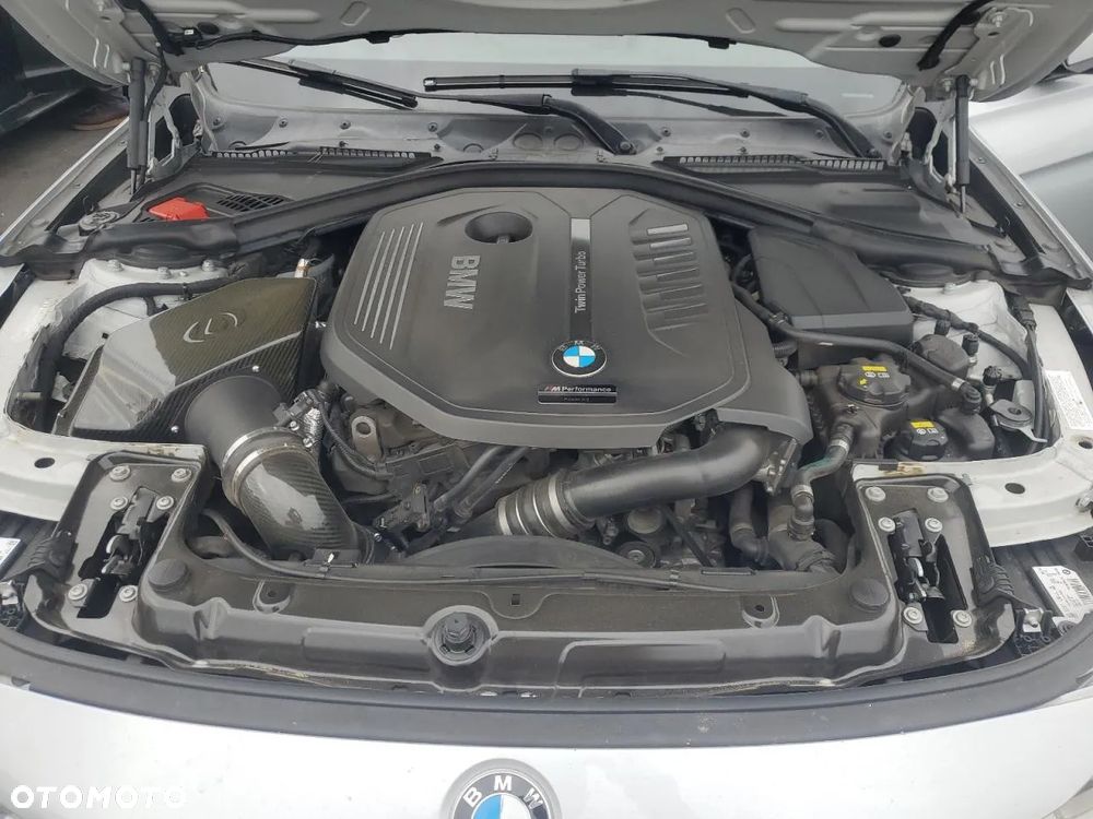 BMW Seria 3 340i M Sport - 10