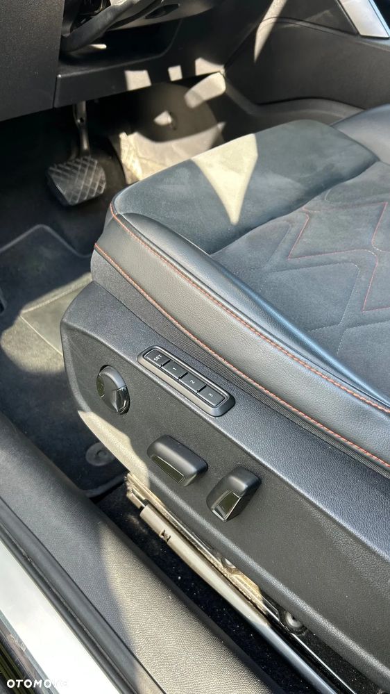 Seat Leon 2.0 TDI DSG FR - 10