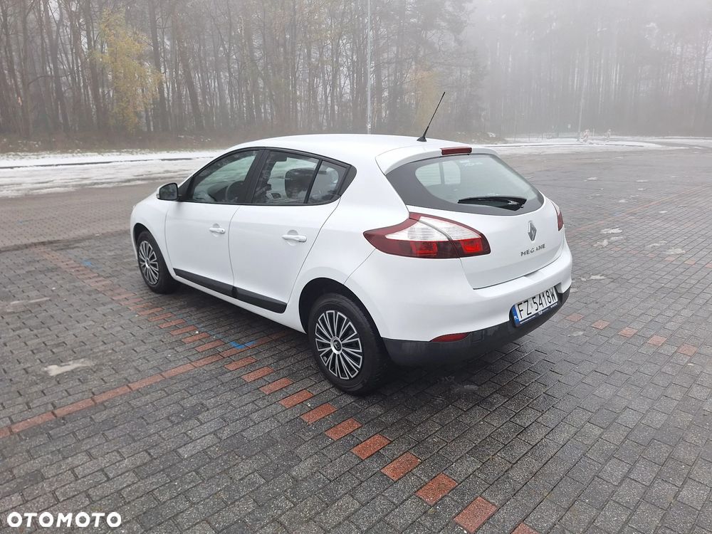 Renault Megane 1.6 16V 110 Dynamique - 4