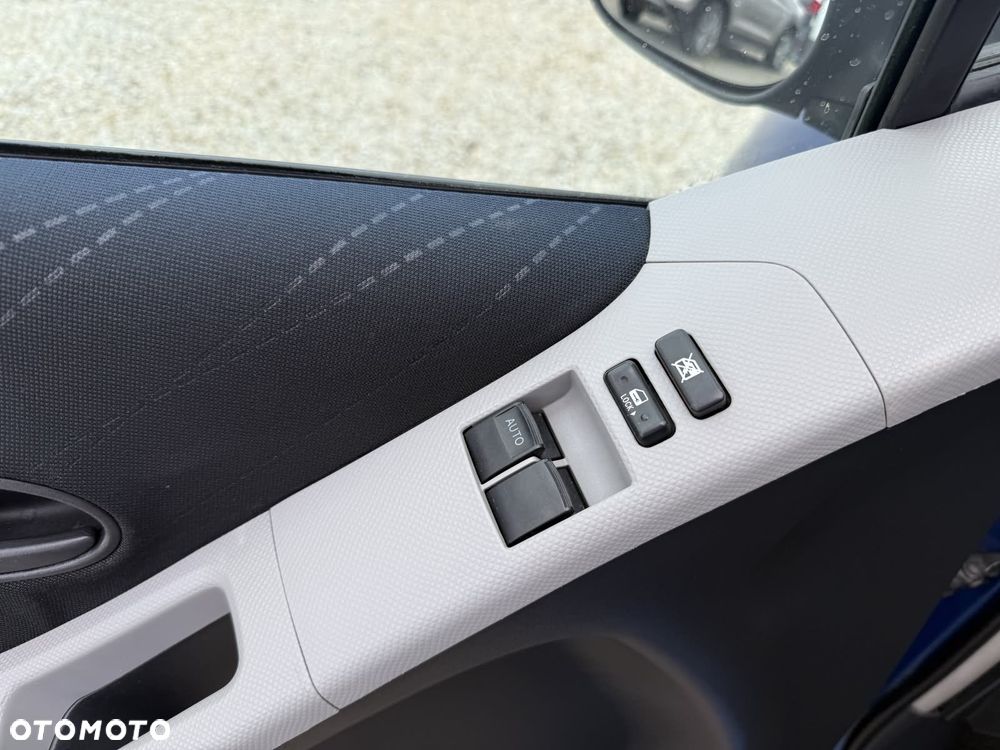 Toyota Yaris 1.3 VVT-i Multi Mode Sol - 17