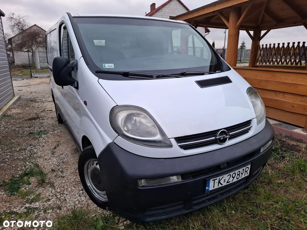 Opel Vivaro - 1