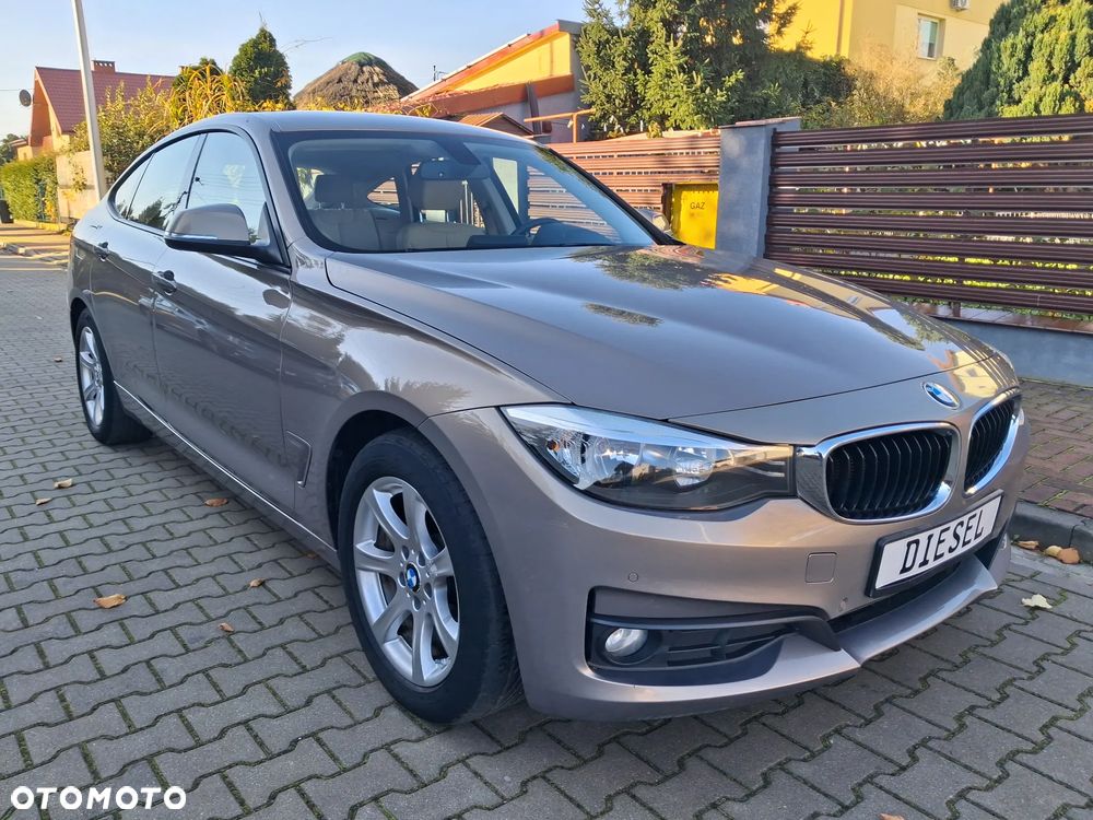 BMW 3GT 318d Luxury Line - 10