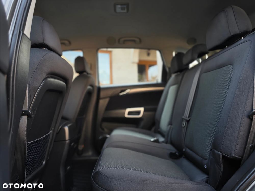 Opel Antara - 18