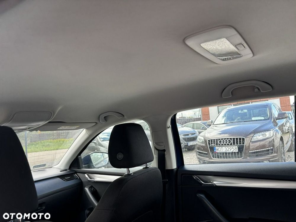 Skoda Octavia - 32