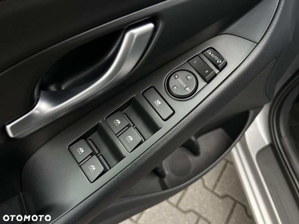 Hyundai i30 - 12