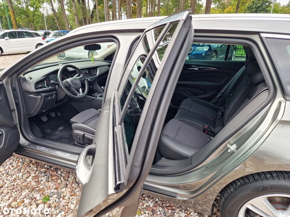 Opel Insignia - 9