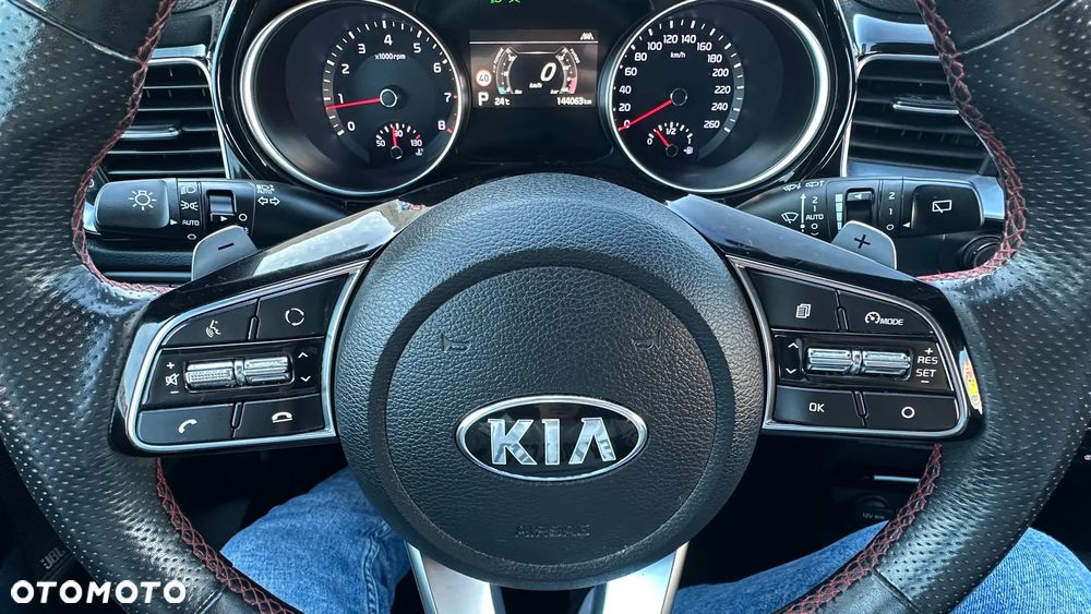 Kia ProCeed - 25