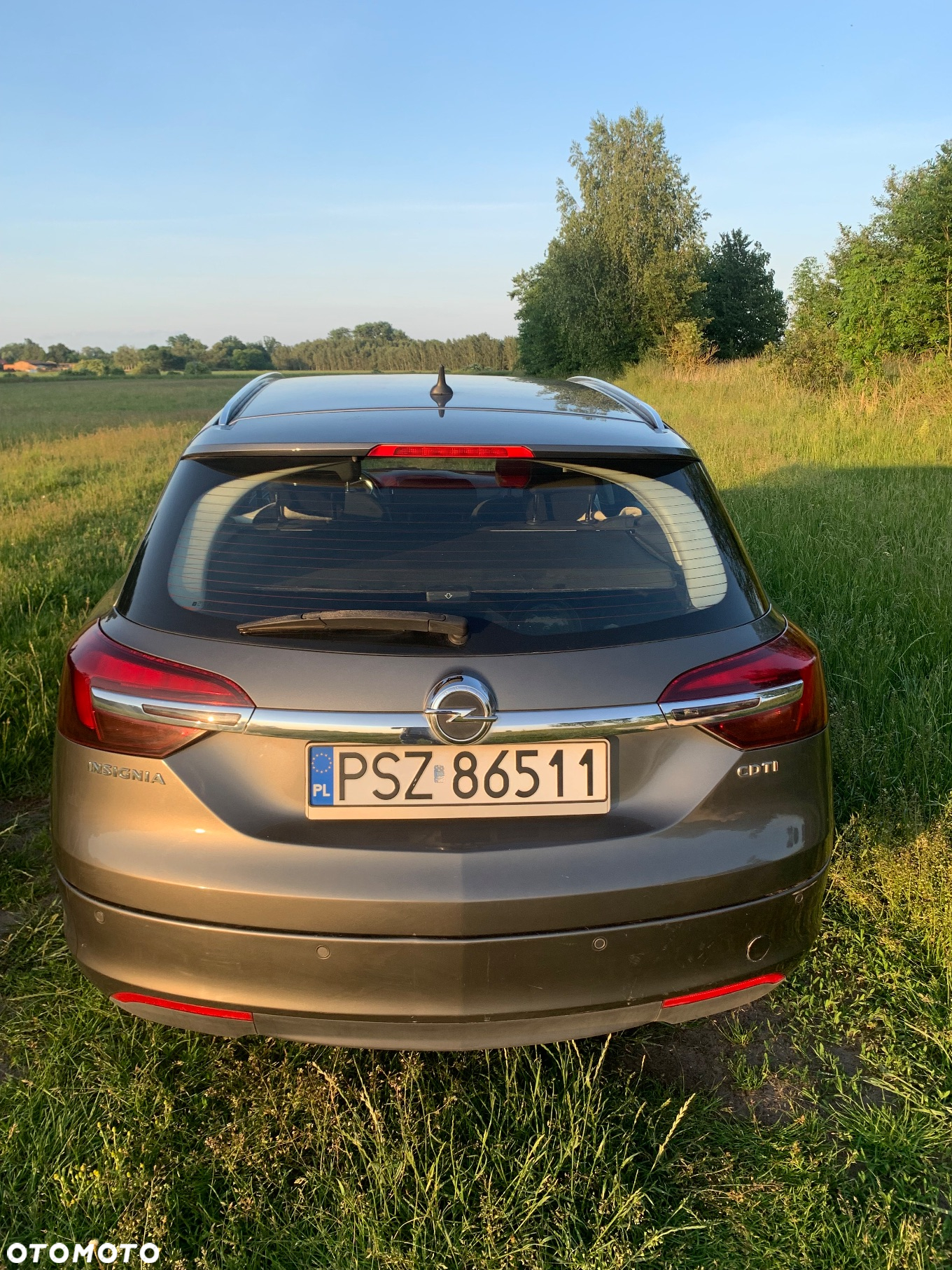 Opel Insignia Sports Tourer 1.6 Diesel Innovation - 2
