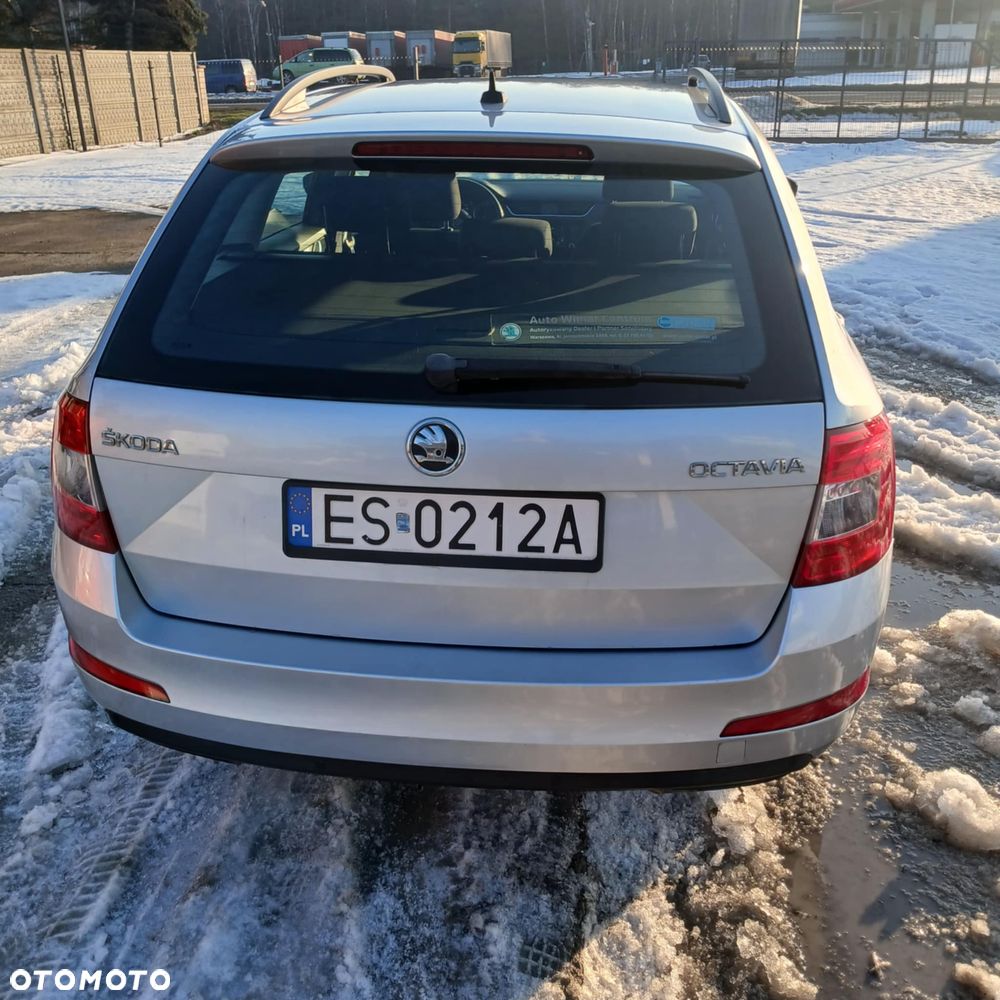 Skoda Octavia 1.6 TDI Ambition - 15