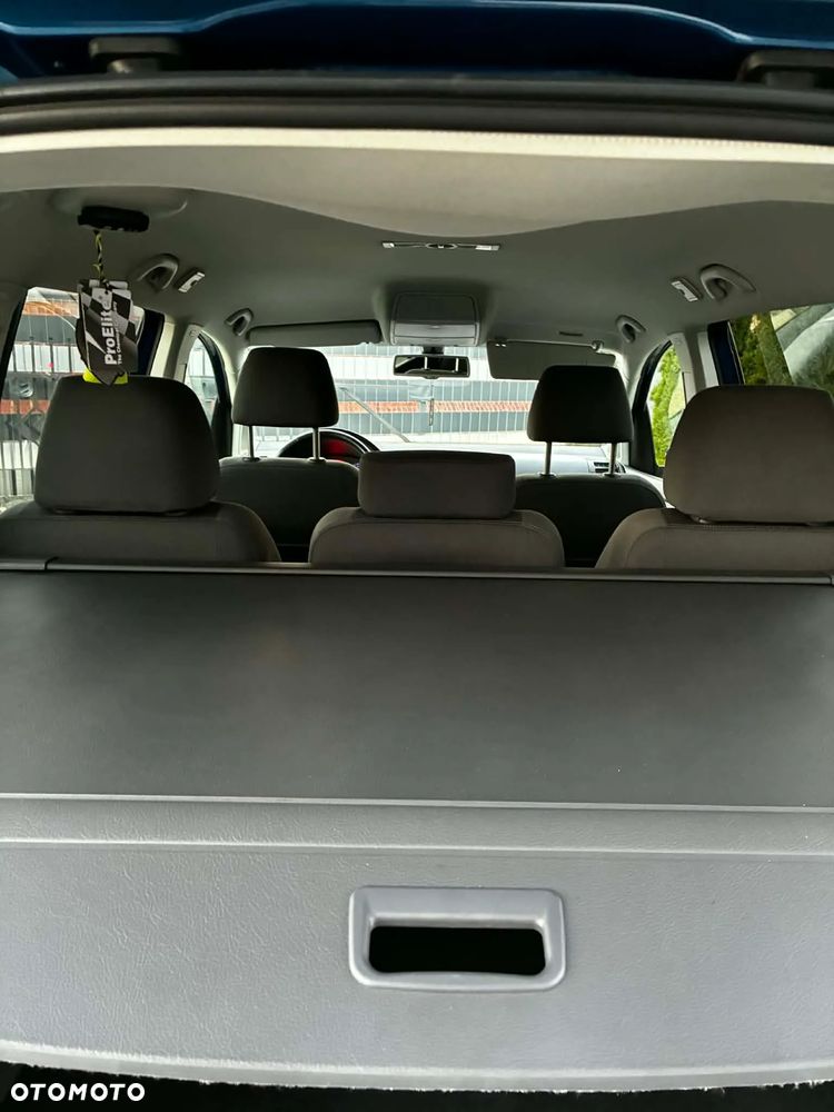 Volkswagen Touran 1.4 TSI Highline DSG - 23