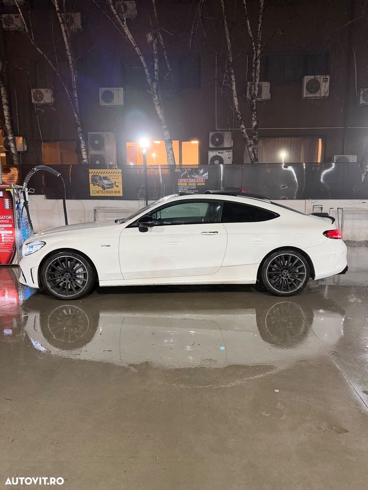 Mercedes-Benz C 43 AMG Coupe 4Matic 9G-TRONIC - 3