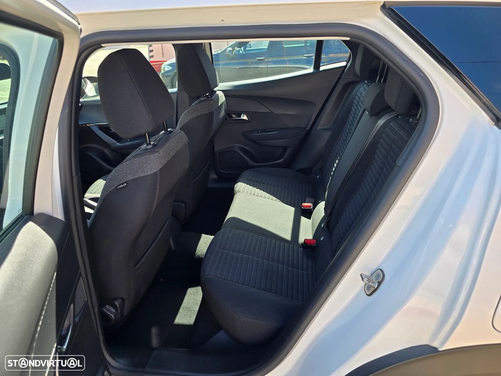 Peugeot 2008 1.2 PureTech Active Pack - 23