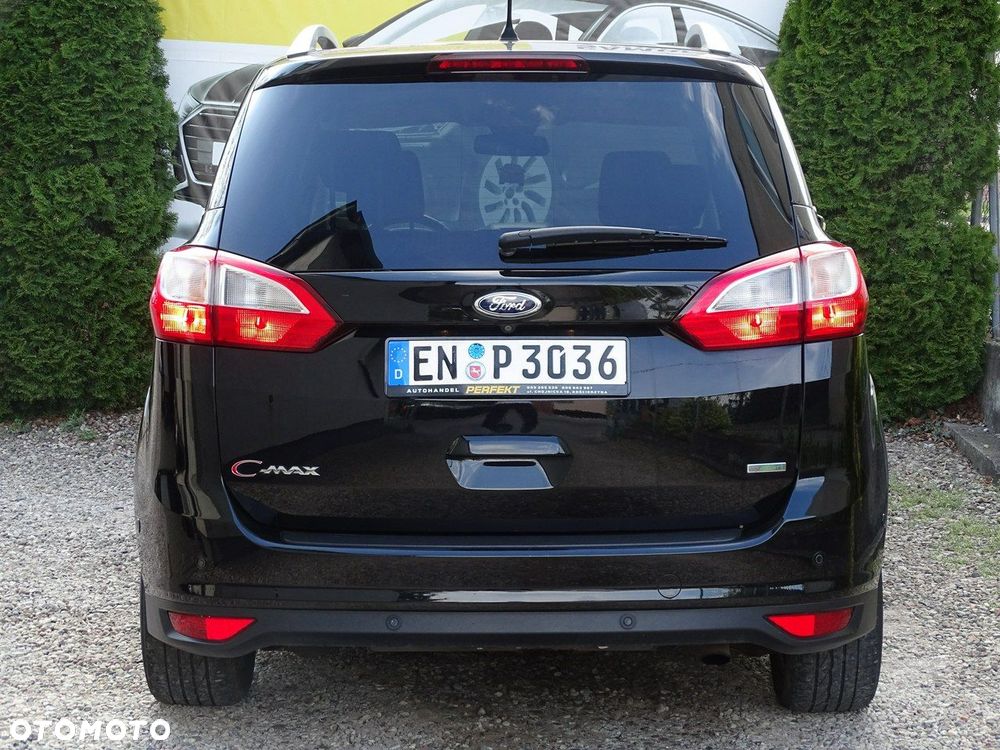 Ford Grand C-MAX - 10