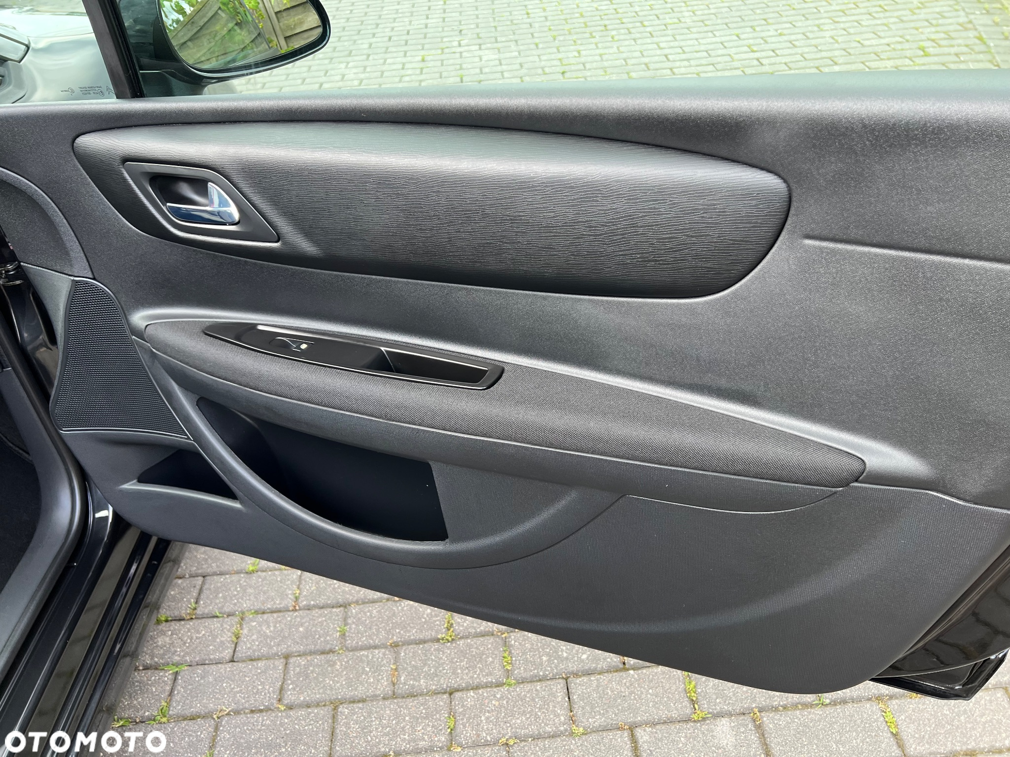 Citroën C4 Coupe 1.6 16V VTR - 30