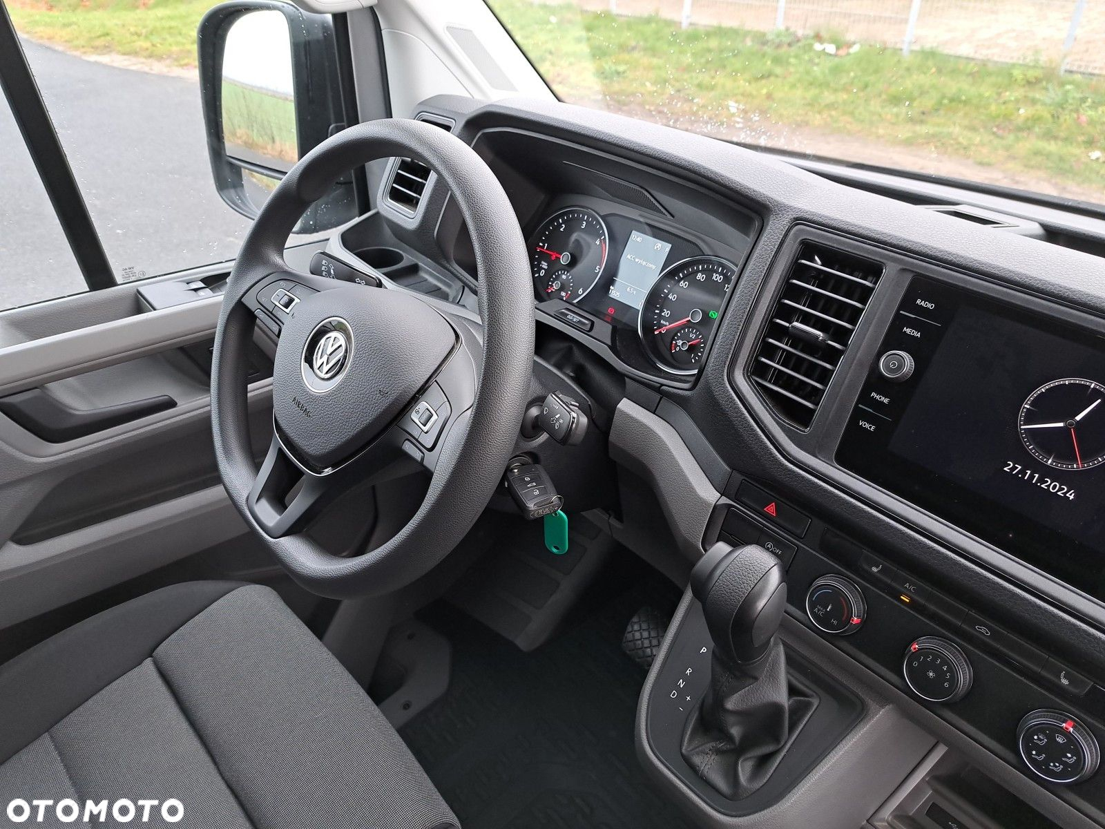 Volkswagen Crafter 35 furgon 177km Automat 3640 - 20