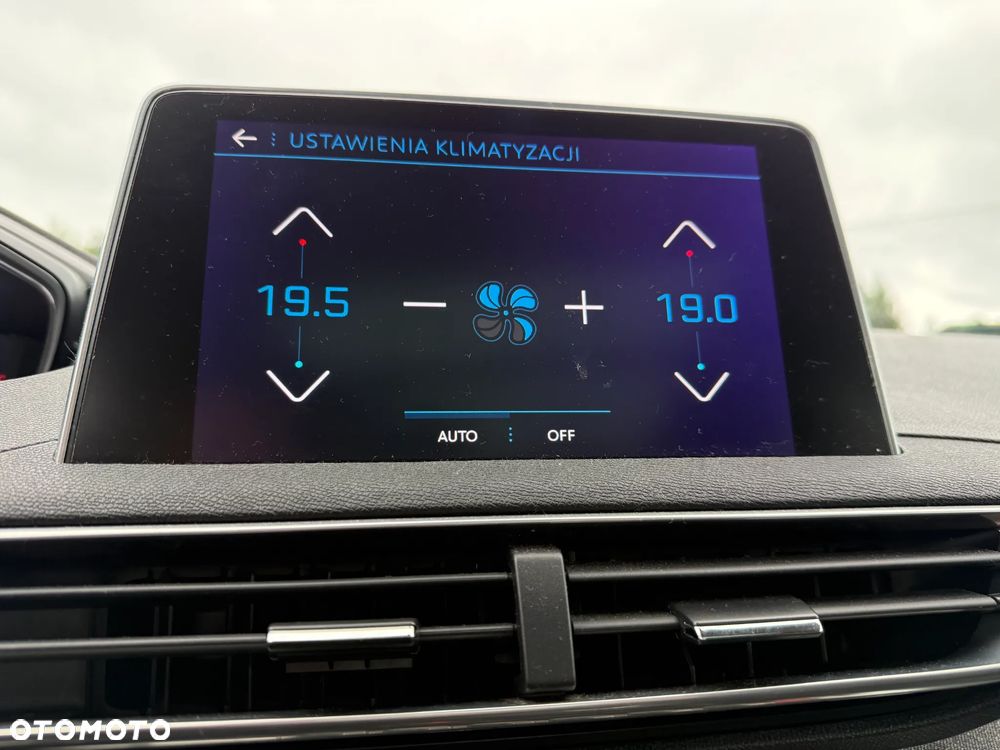 Peugeot 3008 PureTech 130 Stop & Start GPF Active - 18