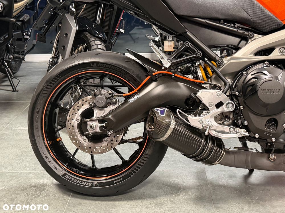 Yamaha MT - 6