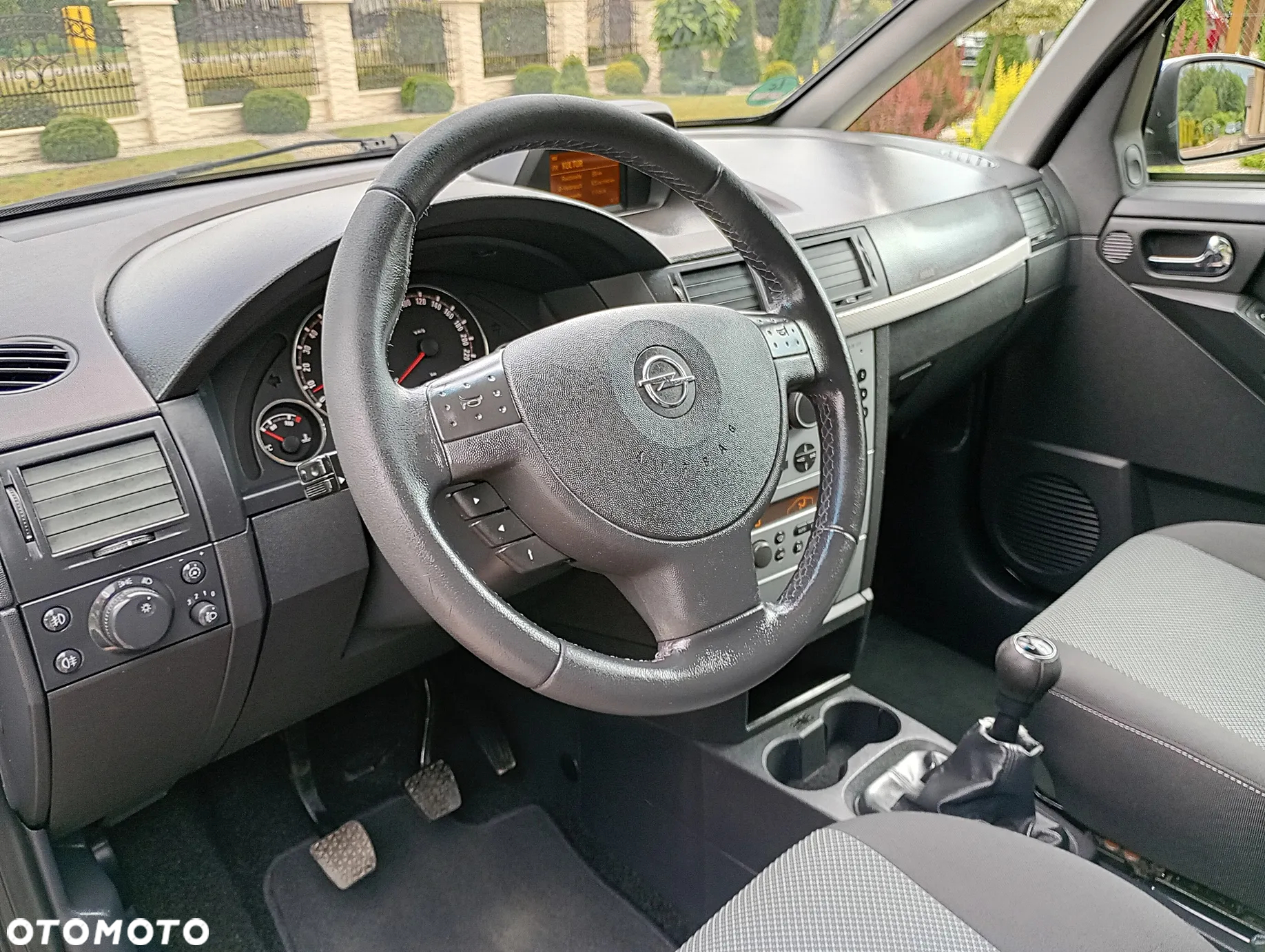 Opel Meriva 1.6 16V Easytronic - 29