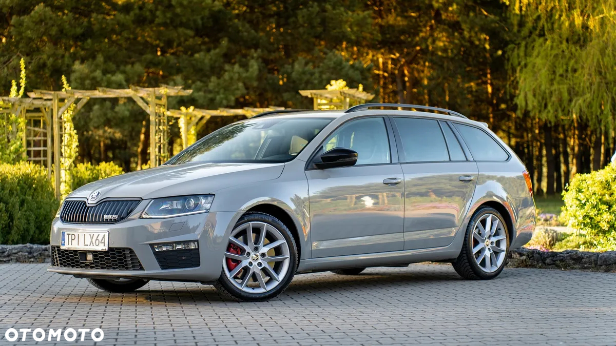 Skoda Octavia 2.0 TDI RS DSG - 5