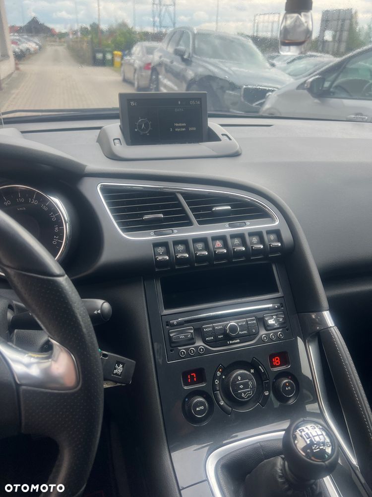 Peugeot 3008 1.6 HDi Style - 11