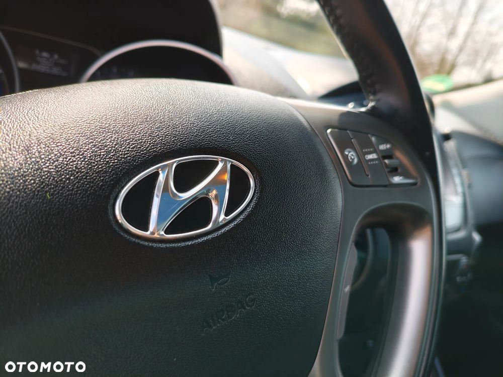 Hyundai ix35 2.0 2WD Trend - 27