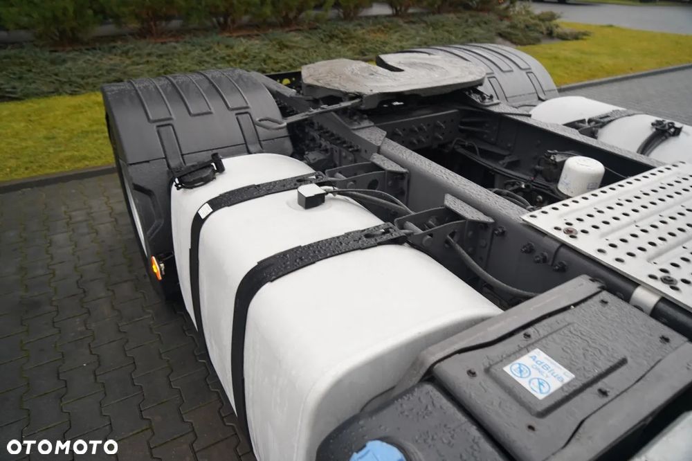 Volvo FH 460 /  KLIMA POSTOJOWA / STANDARD / I-SHIFT / - 18